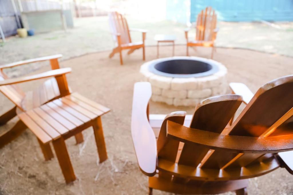 The Little Getaway-Sleeps 4, Firepit, Pet Friendly Villa Pottsboro Ngoại thất bức ảnh